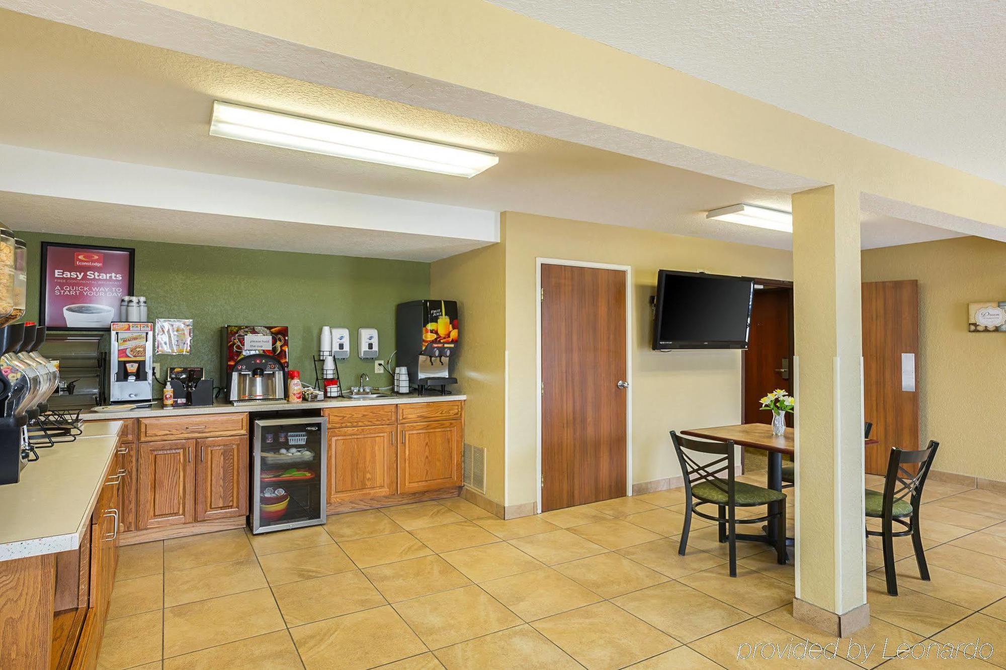 Rodeway Inn & Suites קירני מראה חיצוני תמונה