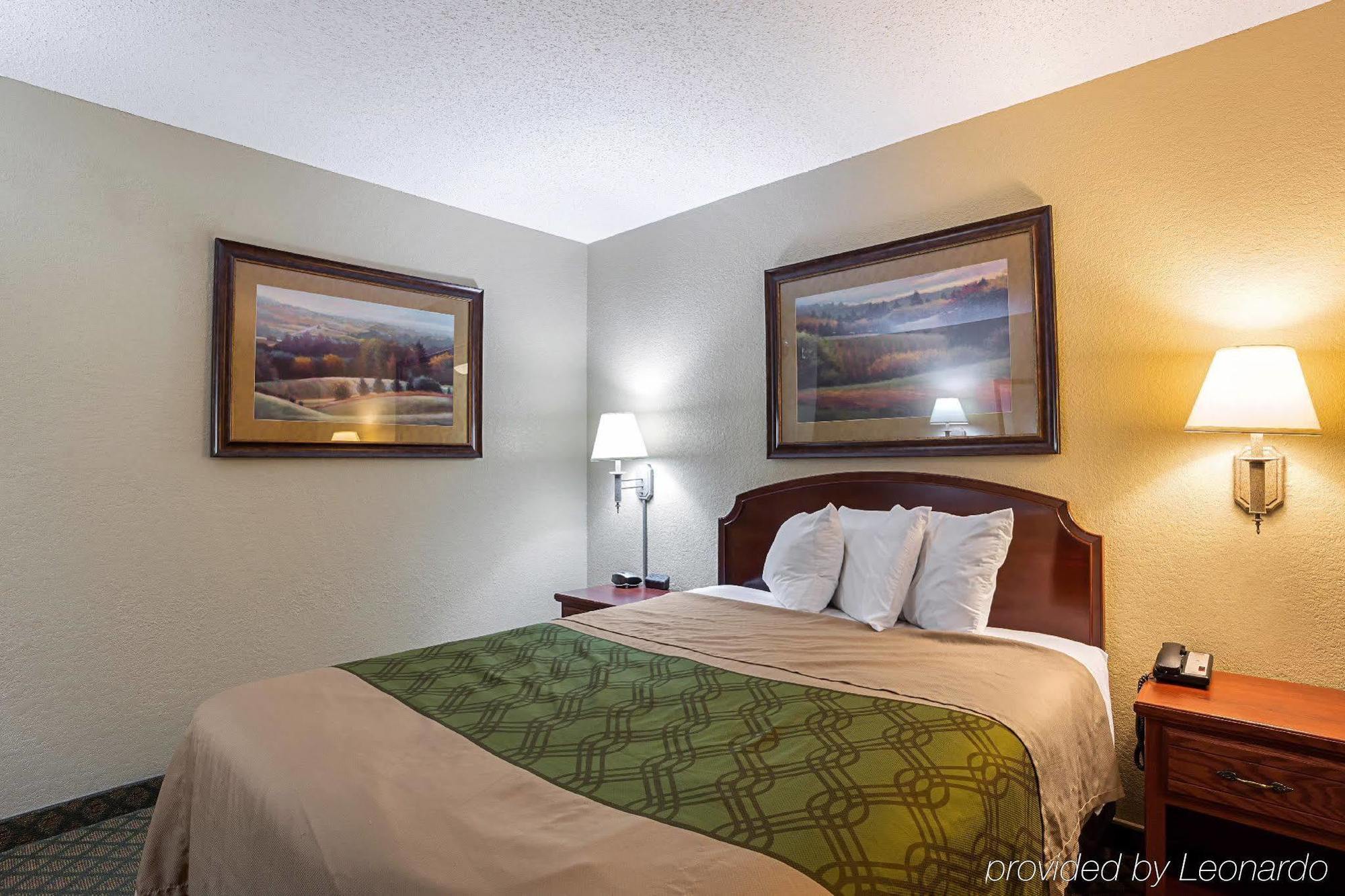 Rodeway Inn & Suites קירני מראה חיצוני תמונה
